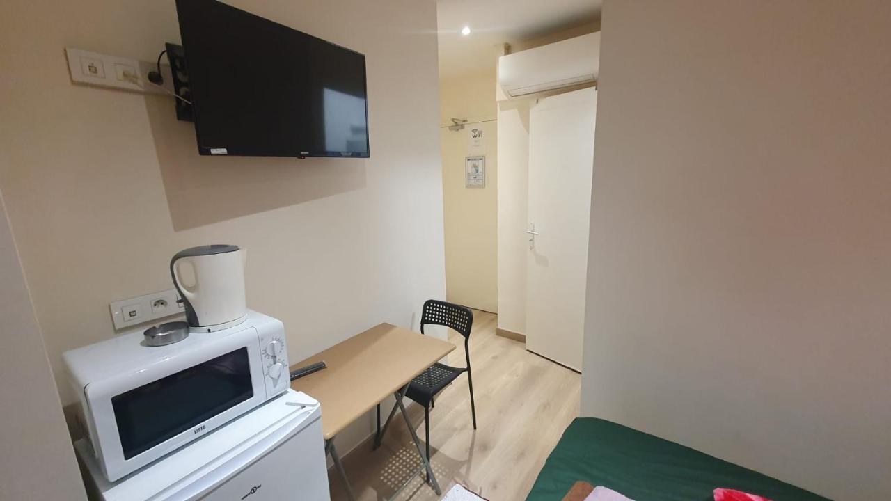 Hotel Le Privilege La Courneuve Exteriér fotografie